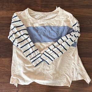 We The Free Top - Size L